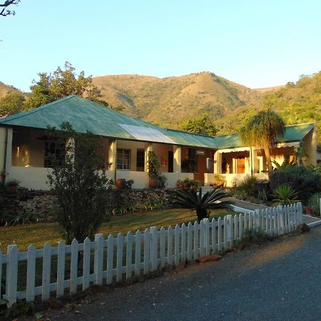 Fountain Baths Guest Cottages バーバートン エクステリア 写真