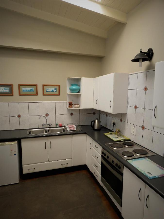 Fountain Baths Guest Cottages バーバートン エクステリア 写真