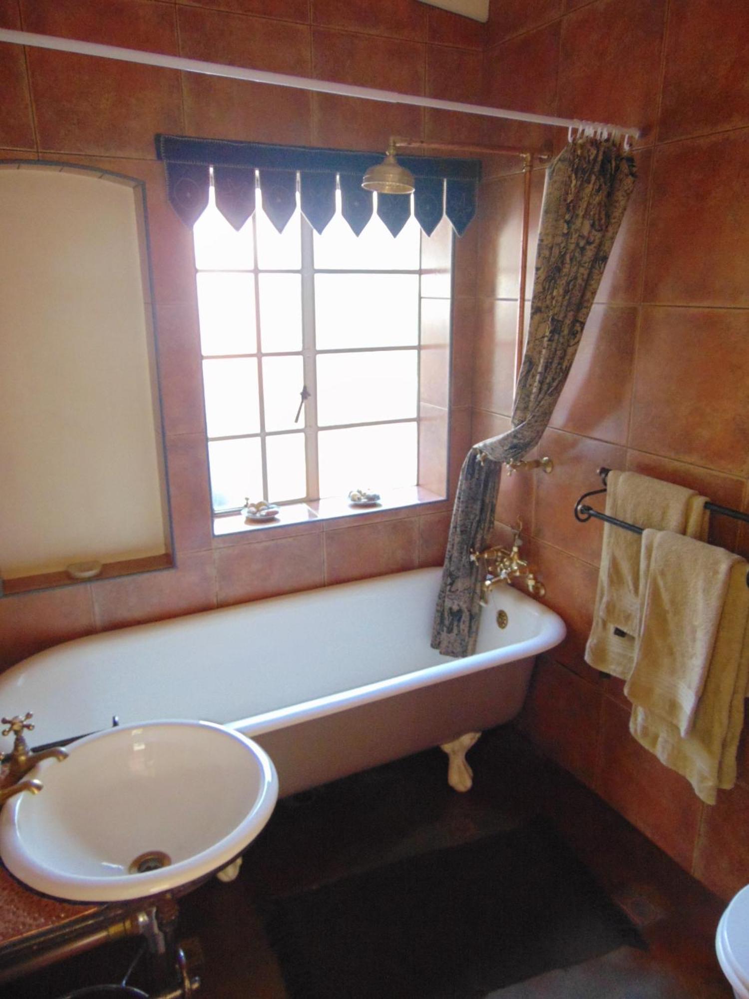 Fountain Baths Guest Cottages バーバートン エクステリア 写真